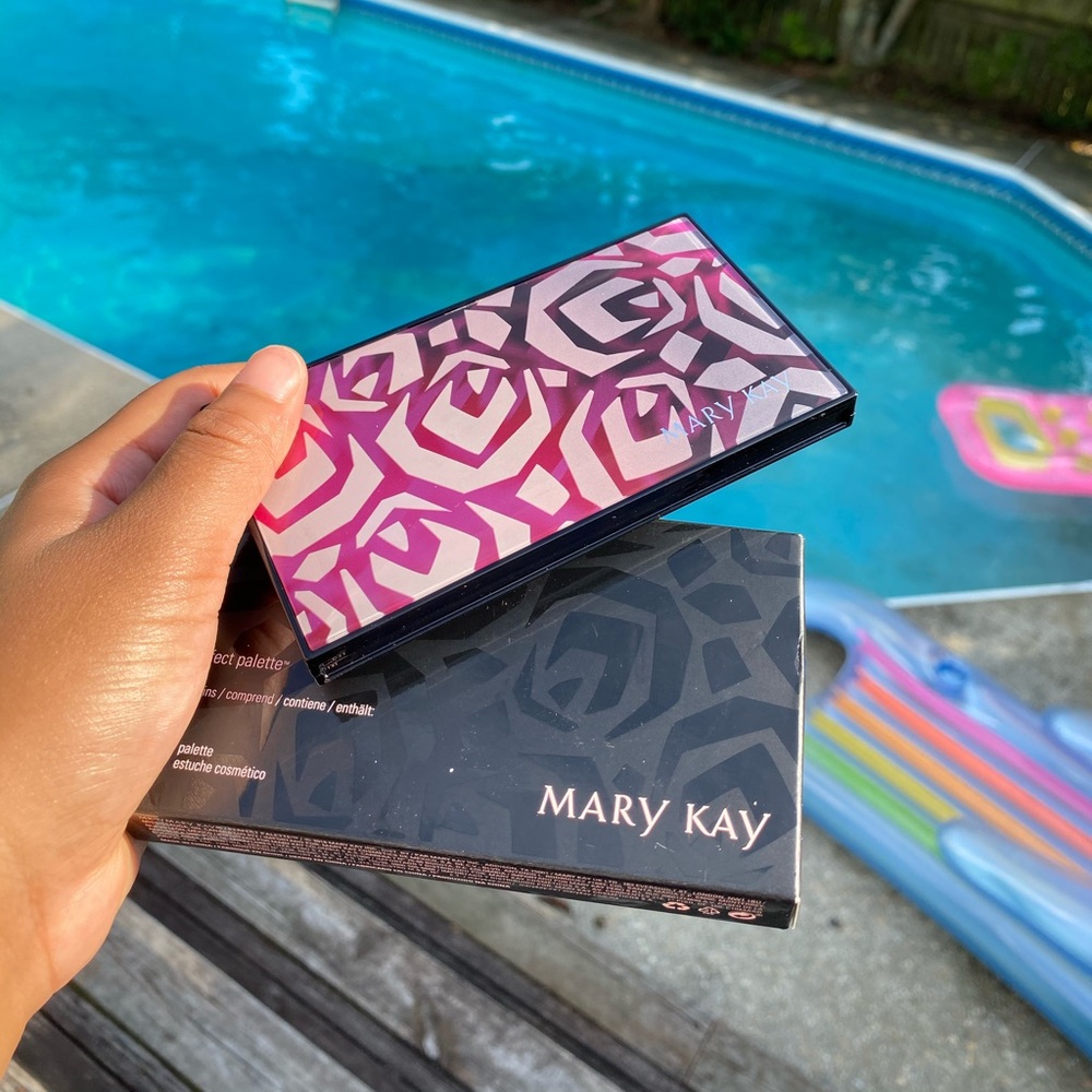 Mary Kay Perfect Palette (unfilled)